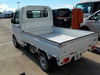 It is a picture of the white suzuki carry truck in 2013,Sub Photo 2 Stock No.Y049259
