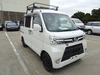 It is a picture of the pearl daihatsu hijet deck van in 2020,Sub Photo 0 Stock No.Y049278