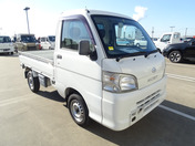 It is a picture of the white daihatsu hijet truck in 2008,First Photo Stock No.Y049363