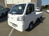 It is a picture of the white daihatsu hijet truck in 2022,Sub Photo 1 Stock No.Y049373