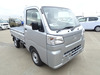 It is a picture of the silver daihatsu hijet truck in 2022,Sub Photo 0 Stock No.Y049403