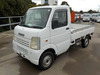 It is a picture of the white suzuki carry truck in 2003,Sub Photo 1 Stock No.Y049415