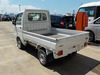 It is a picture of the white daihatsu hijet truck in 2004,Sub Photo 2 Stock No.Y049488