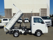 2022 DAIHATSU HIJET Photo Y049489 | MiniTruckDealer.com 