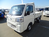 It is a picture of the white daihatsu hijet in 2022,Sub Photo 2 Stock No.Y049489