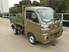 It is a picture of the khaki daihatsu hijet scissors dump in 2022,Sub Photo 2 Stock No.Y049586