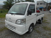 It is a picture of the white daihatsu hijet dump in 2011,Sub Photo 6 Stock No.Y049874