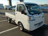 It is a picture of the white daihatsu hijet  truck in 2018,Sub Photo 0 Stock No.Y058068
