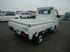 It is a picture of the white daihatsu hijet  truck in 2024,Sub Photo 4 Stock No.Y058150