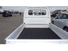 It is a picture of the white suzuki carry  truck in 2006,Sub Photo 7 Stock No.Y058156