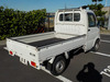 It is a picture of the white suzuki carry  truck in 2005,Sub Photo 17 Stock No.Y058168