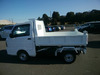 It is a picture of the white suzuki carry dump in 2025,Sub Photo 12 Stock No.Y058810