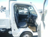 It is a picture of the white suzuki carry dump in 2025,Sub Photo 13 Stock No.Y058813