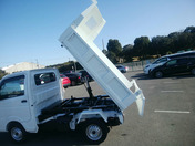 2025 SUZUKI CARRY Photo Y058813 | MiniTruckDealer.com 