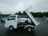 It is a picture of the white suzuki carry scissors dump in 2025,Sub Photo 0 Stock No.Y060575