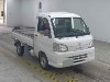 It is a picture of the white daihatsu hijet truck dump in 2010,Sub Photo 0 Stock No.Y061268