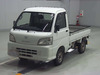 It is a picture of the white daihatsu hijet truck truck in 2007,Sub Photo 0 Stock No.Y062031