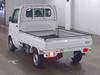It is a picture of the white suzuki carry truck truck in 2010,Sub Photo 1 Stock No.Y062901