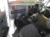 It is a picture of the white suzuki carry truck truck in 2013,Sub Photo 5 Stock No.Y062956