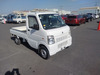 It is a picture of the white suzuki carry truck truck in 2011,Sub Photo 1 Stock No.Y062977