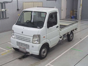 It is a picture of the white suzuki carry truck truck in 2011,First Photo Stock No.Y062977