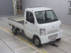 It is a picture of the white suzuki carry truck truck in 2011,Sub Photo 1 Stock No.Y062977