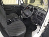 It is a picture of the white suzuki carry truck truck in 2009,Sub Photo 17 Stock No.Y063125