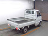 It is a picture of the white suzuki carry truck truck in 2002,Sub Photo 18 Stock No.Y063131