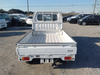 It is a picture of the white suzuki carry truck in 2002,Sub Photo 3 Stock No.Y063624