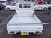It is a picture of the white suzuki carry truck truck in 2002,Sub Photo 6 Stock No.Y063624