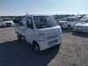 It is a picture of the white suzuki carry truck in 2010,Sub Photo 1 Stock No.Y063880