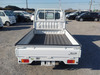 It is a picture of the white suzuki carry truck in 2010,Sub Photo 3 Stock No.Y063880