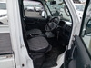 It is a picture of the white suzuki carry truck truck in 2007,Sub Photo 17 Stock No.Y064052