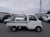 It is a picture of the white suzuki carry truck truck in 2007,Sub Photo 2 Stock No.Y064052