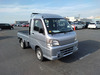 It is a picture of the silver daihatsu hijet truck jumbo in 2013,Sub Photo 0 Stock No.Y064094