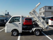 2025 DAIHATSU HIJET Photo Y064544 | MiniTruckDealer.com 