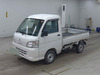 It is a picture of the white daihatsu hijet truck dump in 2013,Sub Photo 17 Stock No.Y064803