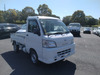 It is a picture of the white daihatsu hijet truck dump in 2013,Sub Photo 1 Stock No.Y064803
